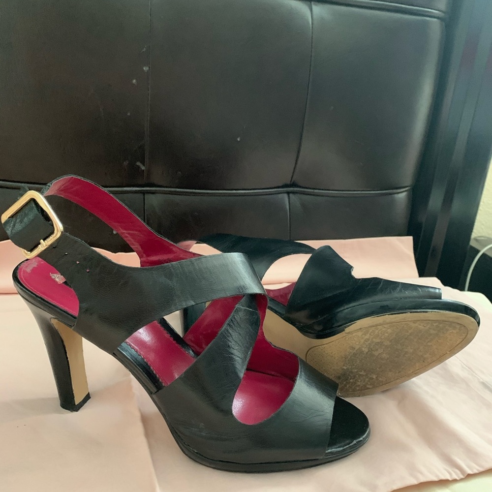 Used sandals